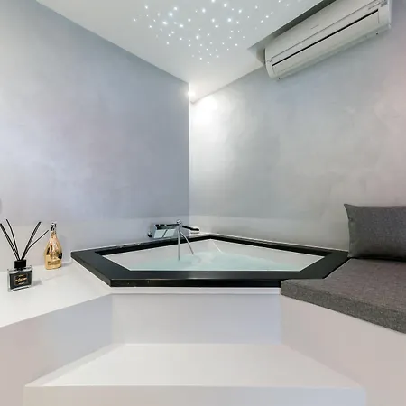 Comola Luxury נאפולי