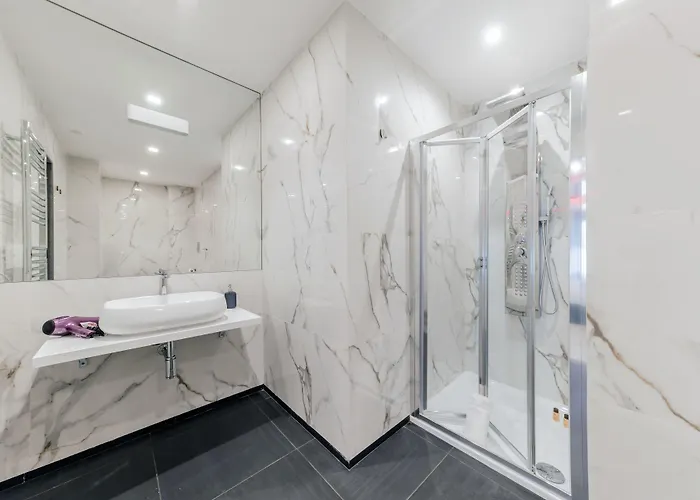 Comola Luxury 3* Napoli