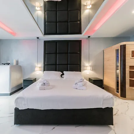 Hotel Comola Luxury 3*