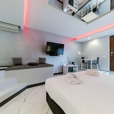 Comola Luxury 3* Neapel